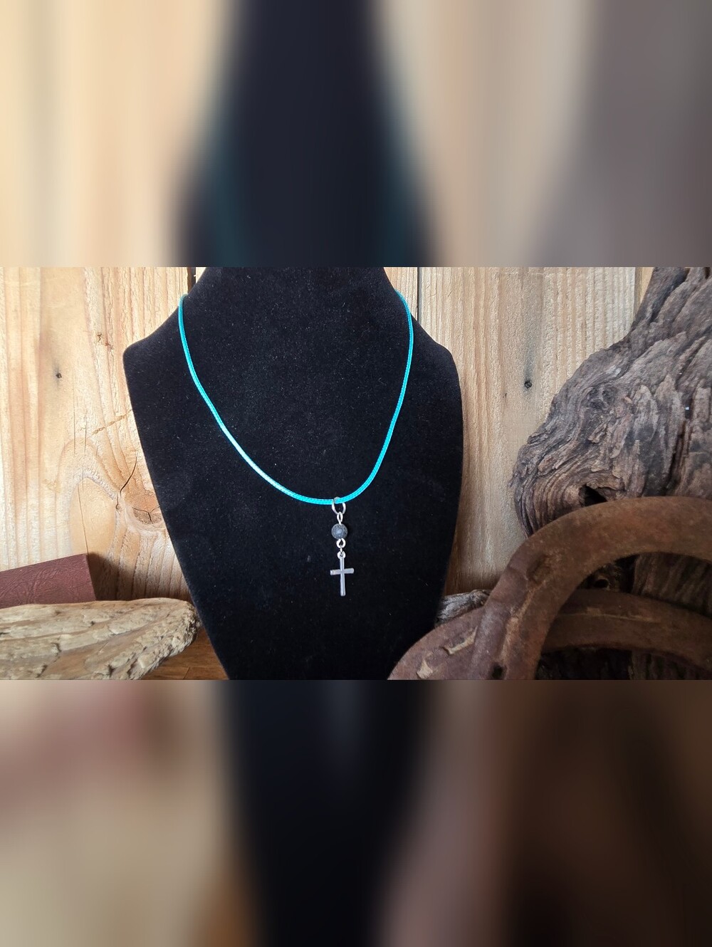 Faith & Grace Aromatherapy Necklace